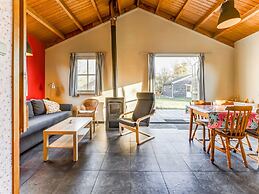 Tranquil Holiday Home in Lage Zwaluwe With Terrace