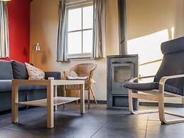 Tranquil Holiday Home in Lage Zwaluwe With Terrace