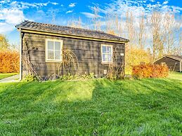 Tranquil Holiday Home in Lage Zwaluwe With Terrace