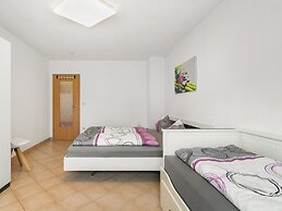 Modern Apartment in Sebnitz With a Terrace in Sebnitz