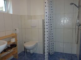 Modernly Furnished Holiday Home Near the Beach