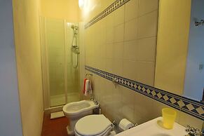 Expensive Villa With Tennis Court in Sinalunga