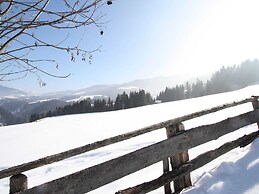 Charming Holiday Home in Huttau With Barbecue