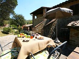 Farmhouse With air Conditioning, Private Terrace and Pool