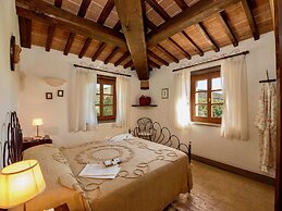 Farmhouse With air Conditioning, Private Terrace and Pool