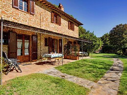 Farmhouse With air Conditioning, Private Terrace and Pool