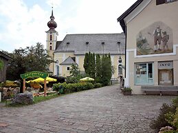 Alluring Apartment With Swimming Pool in Waidring Tyrol