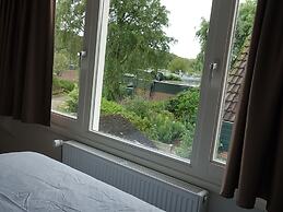 Comfortable Holiday Home in Noordwijkerhout Near the sea