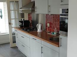 Comfortable Holiday Home in Noordwijkerhout Near the sea
