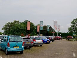 Comfortable Holiday Home in Noordwijkerhout Near the sea