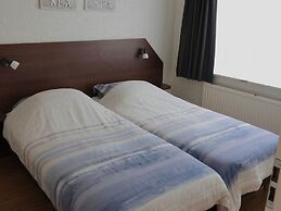 Comfortable Holiday Home in Noordwijkerhout Near the sea