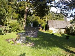 Idyllic Studio Apartment Near Kaifenheim and Near the Forest