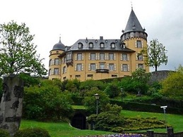 Idyllic Studio Apartment Near Kaifenheim and Near the Forest
