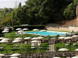 Gorgeous Holiday Home in Sorano With Swimming Pool