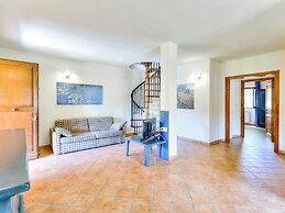 Gorgeous Holiday Home in Sorano With Swimming Pool