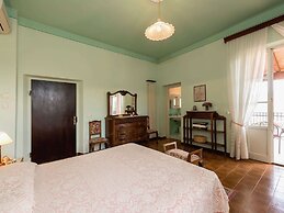 Air-conditioned Flat With Pool and Wellness Area