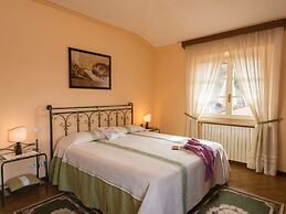 Air-conditioned Flat With Pool and Wellness Area