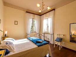 Air-conditioned Flat With Pool and Wellness Area