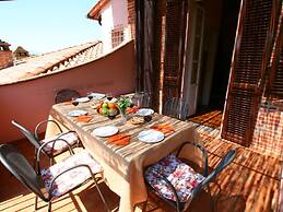 Air-conditioned Flat With Pool and Wellness Area