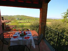 Air-conditioned Flat With Pool and Wellness Area