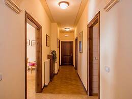 Air-conditioned Flat With Pool and Wellness Area