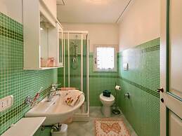 Air-conditioned Flat With Pool and Wellness Area