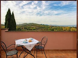 Air-conditioned Flat With Pool and Wellness Area