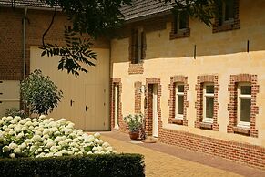 Lovely Farmhouse in Wijlre With Forest Nearby