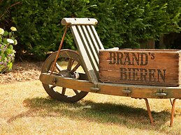 Lovely Farmhouse in Wijlre With Forest Nearby