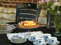 Lovely Farmhouse in Wijlre With Forest Nearby