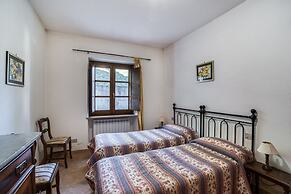 Lovely Apartment in Citerna With Swimming Pool