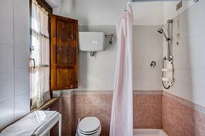 Lovely Apartment in Citerna With Swimming Pool