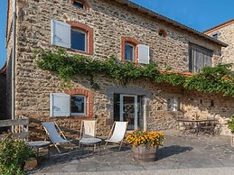 Holiday Home in Saint-beauzire With Garden and Private Terrace