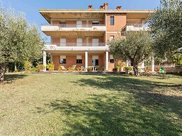 Cozy Apartment With Swimming Pool and gym on Lake Trasimeno