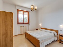 Cozy Apartment With Swimming Pool and gym on Lake Trasimeno
