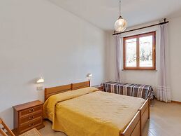 Cozy Apartment With Swimming Pool and gym on Lake Trasimeno