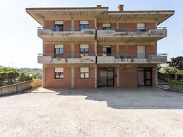 Cozy Apartment With Swimming Pool and gym on Lake Trasimeno
