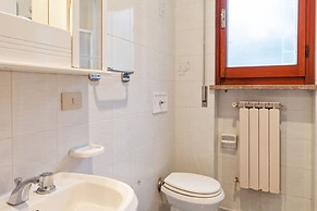 Cozy Apartment With Swimming Pool and gym on Lake Trasimeno