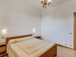 Cozy Apartment With Swimming Pool and gym on Lake Trasimeno