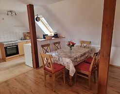 Beautiful Apartment in Robertsdorf With Garden