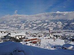 Beautiful Holiday Home in a Stunning Location With Sauna