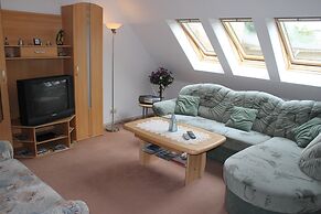 Attractive Apartment in Klutz Near the Sea