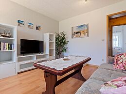 Attractive Apartment in Klutz Near the Sea