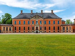Attractive Apartment in Klutz Near the Sea