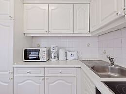 Attractive Apartment in Klutz Near the Sea