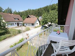 Modern Apartment With Garden Near the Petzen ski Area in Eberndorf / C