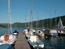 Modern Apartment With Garden Near the Petzen ski Area in Eberndorf / C