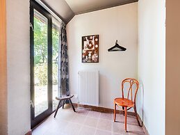 Atmospheric Country House in Asten on a Golf Course