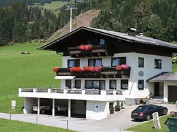 Upscale Apartment in Salzburg With Terrace and Country Views