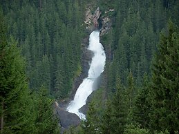 Upscale Apartment in Salzburg With Terrace and Country Views